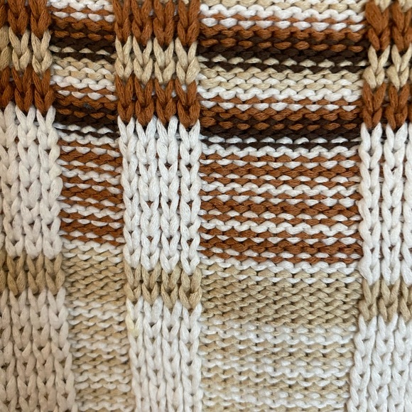 Banana Republic Cotton Beige and Brown Checkered Crochet Knit Top size XL - Picture 6 of 10